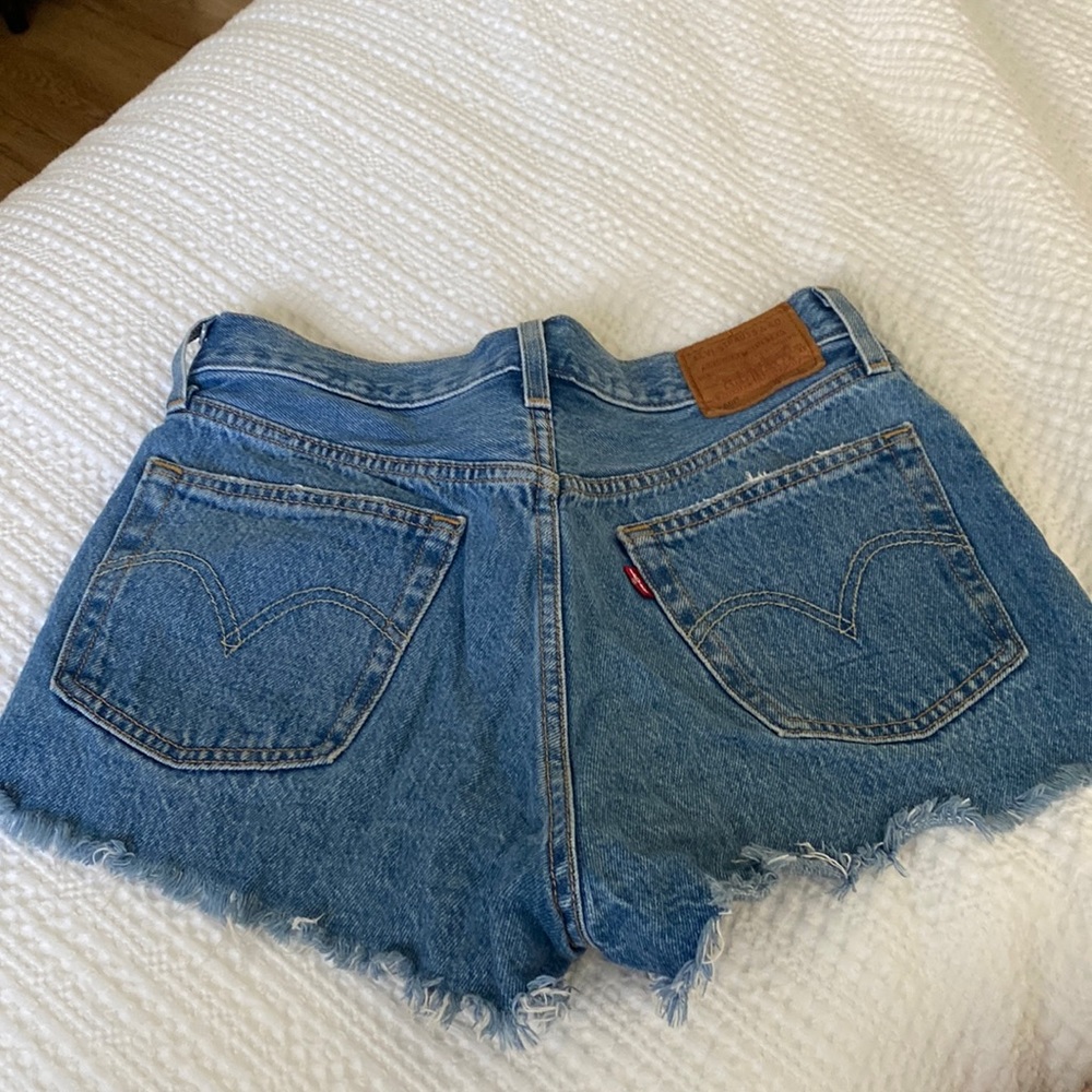 Levi shorts